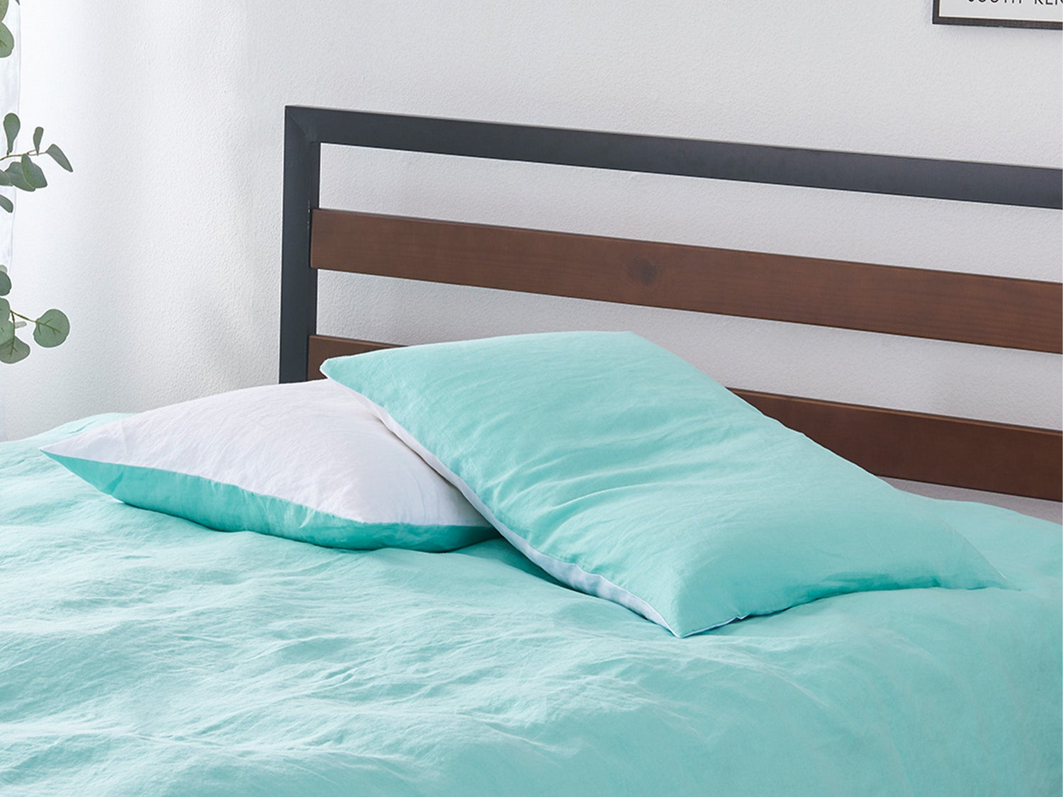 Two Toned Aqua and White Cooling Linen Pillowcases
