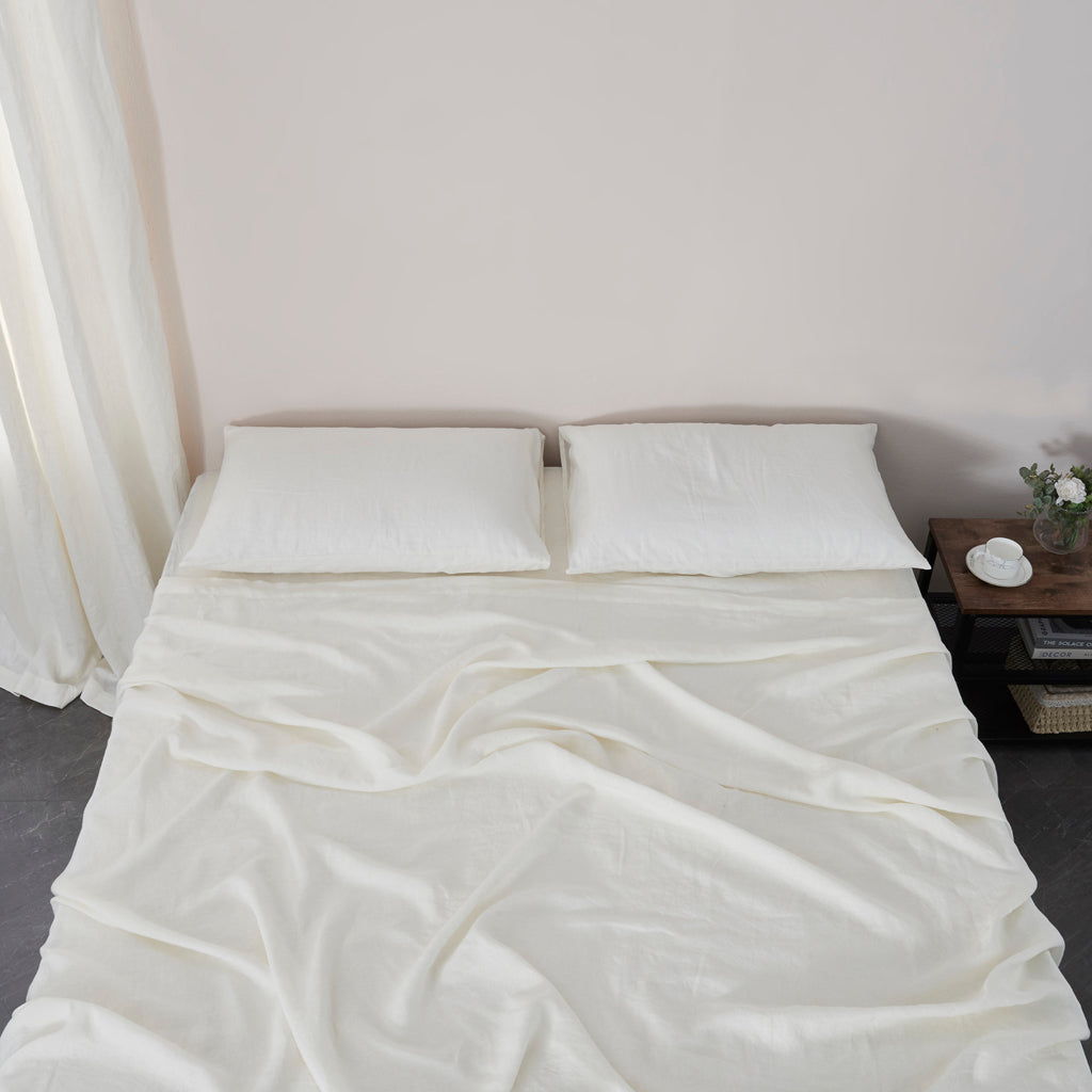 100% Linen Ivory White Sheets Set on Bed - linenforce