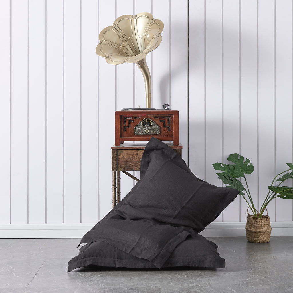 Black 100% Linen Oxford Hem Pillowcases in Room